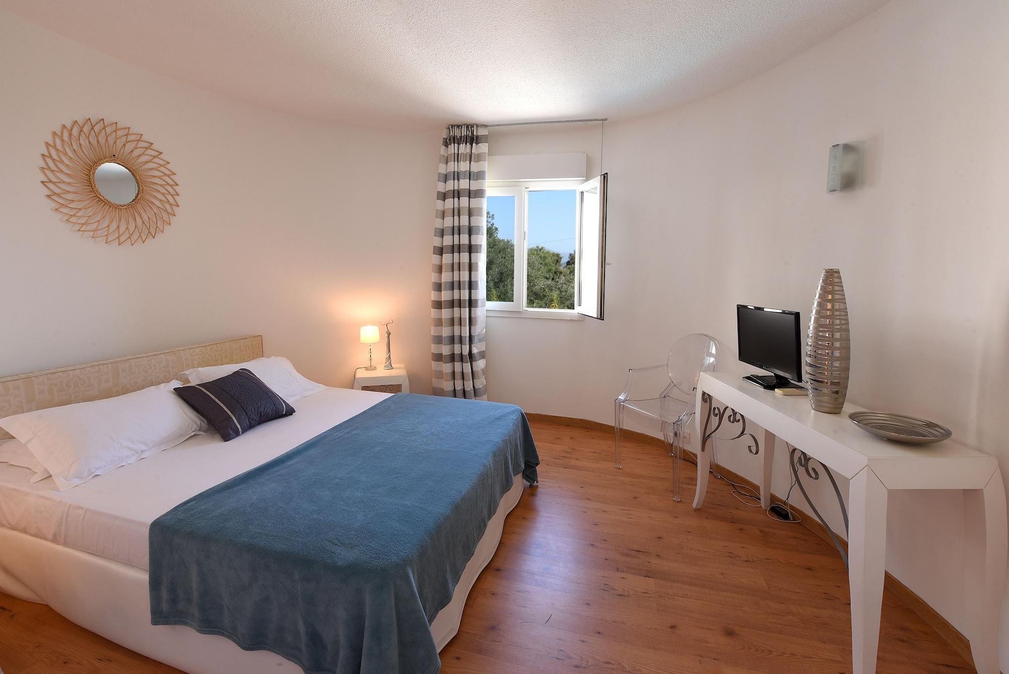 Hotel Le Tilbury Porto-Vecchio Kültér fotó